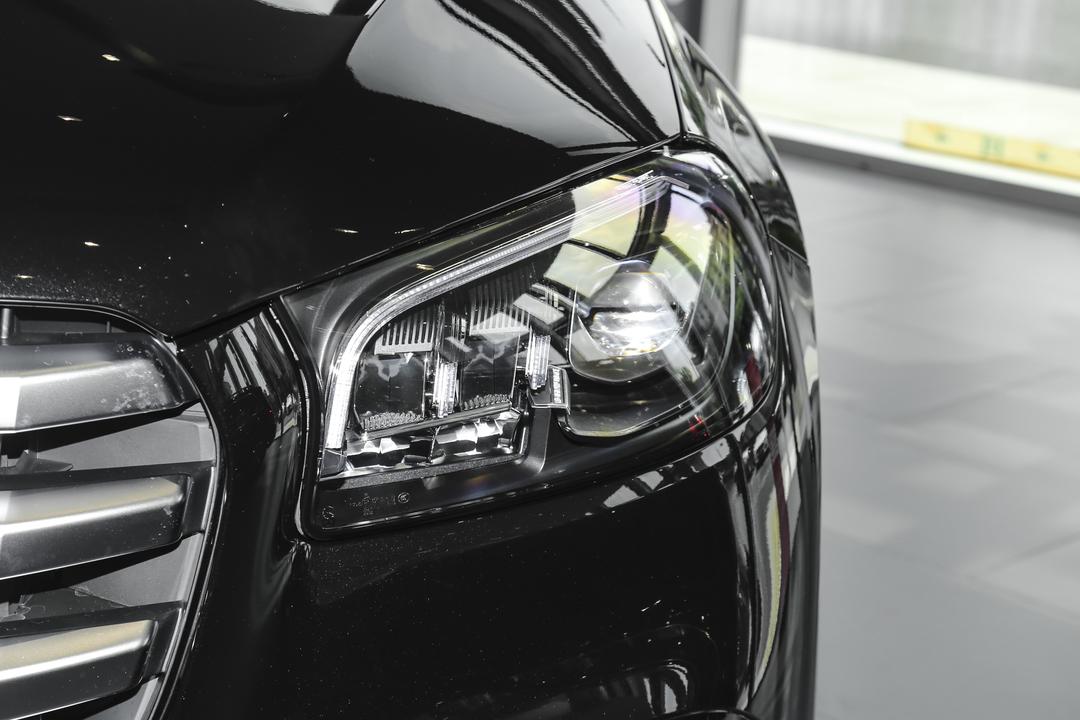Mercedes-Benz GLS 2026, фото 11