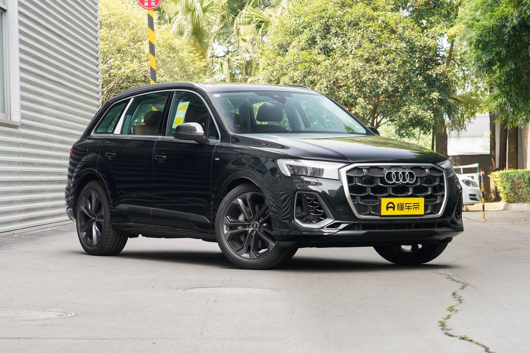 Audi Q7 2026, фото 3