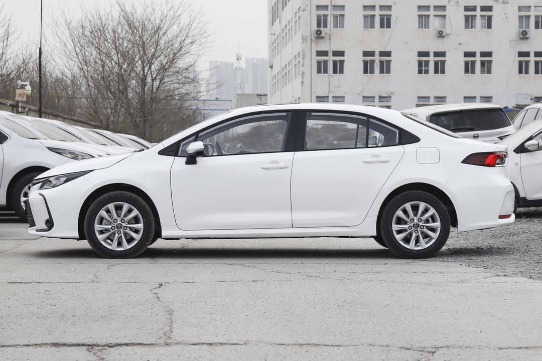 Toyota Corolla 2026, фото 4