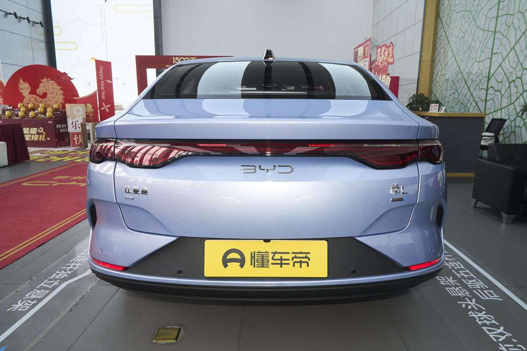 BYD Qin L EV 2026, фото 6