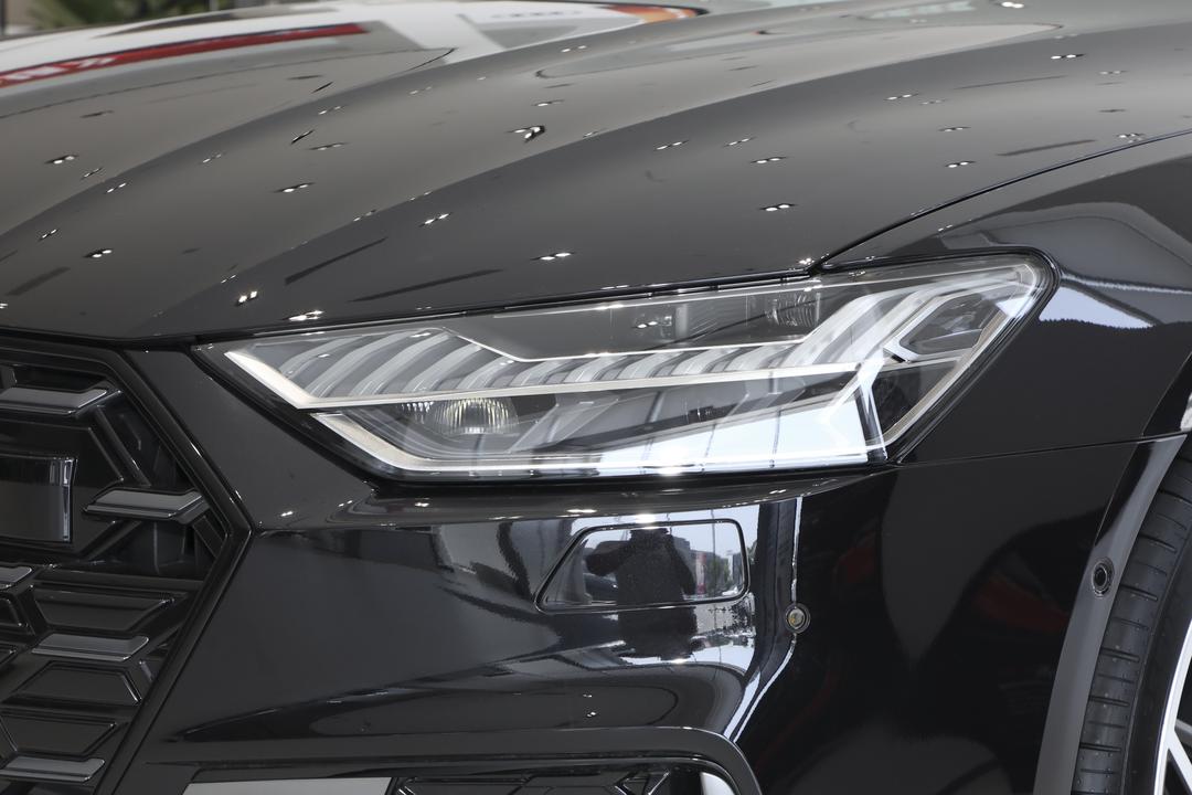 Audi A7L 2026, фото 13