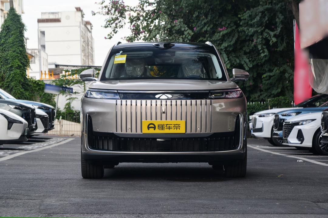 Chery T11 2026, фото 2