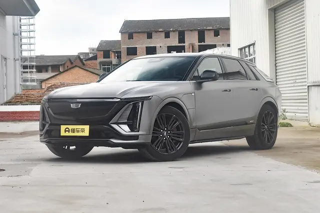 Cadillac Optiq 2026 — купить из Китая под заказ