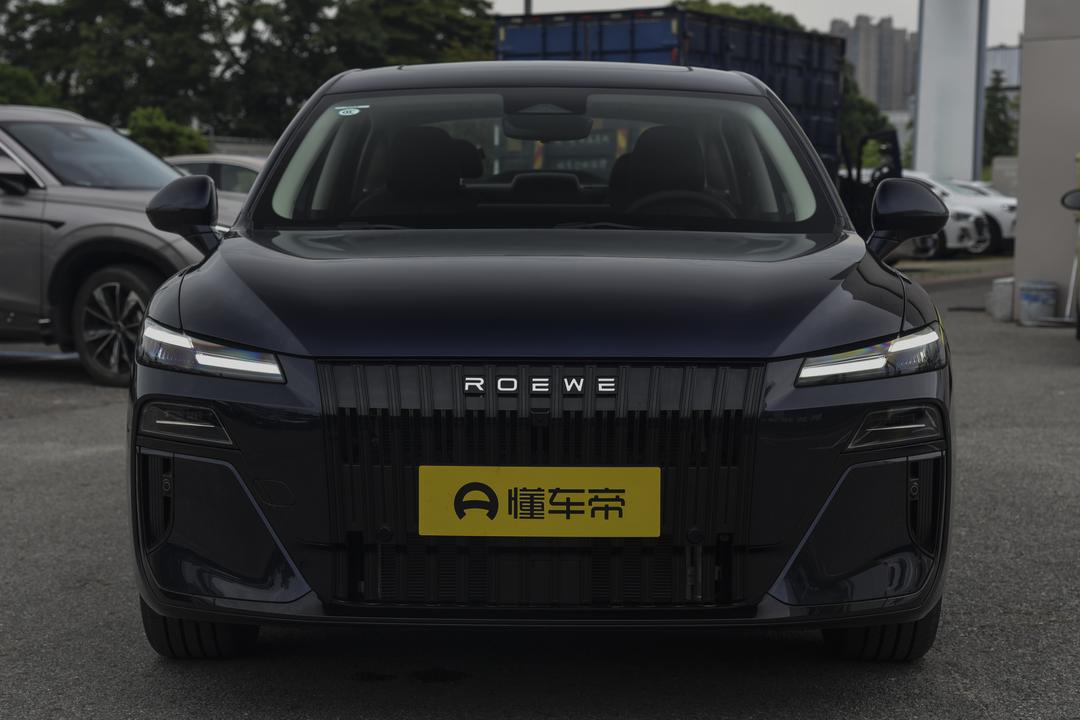 Roewe M7 DMH 2026, фото 12