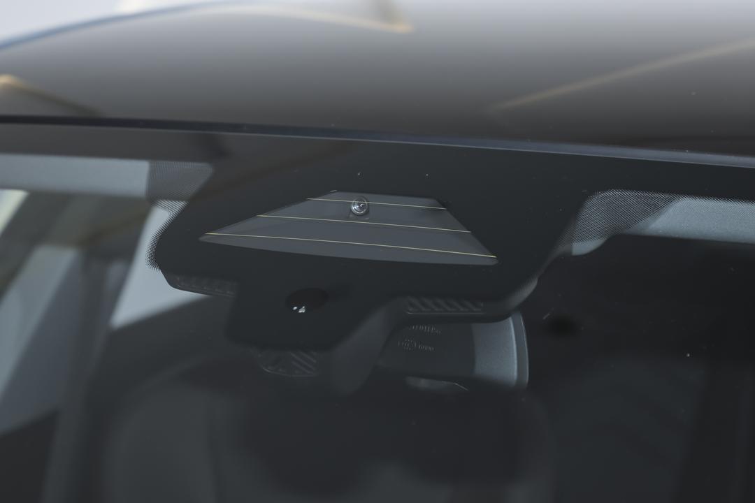 BMW 2 Series 2026, фото 14