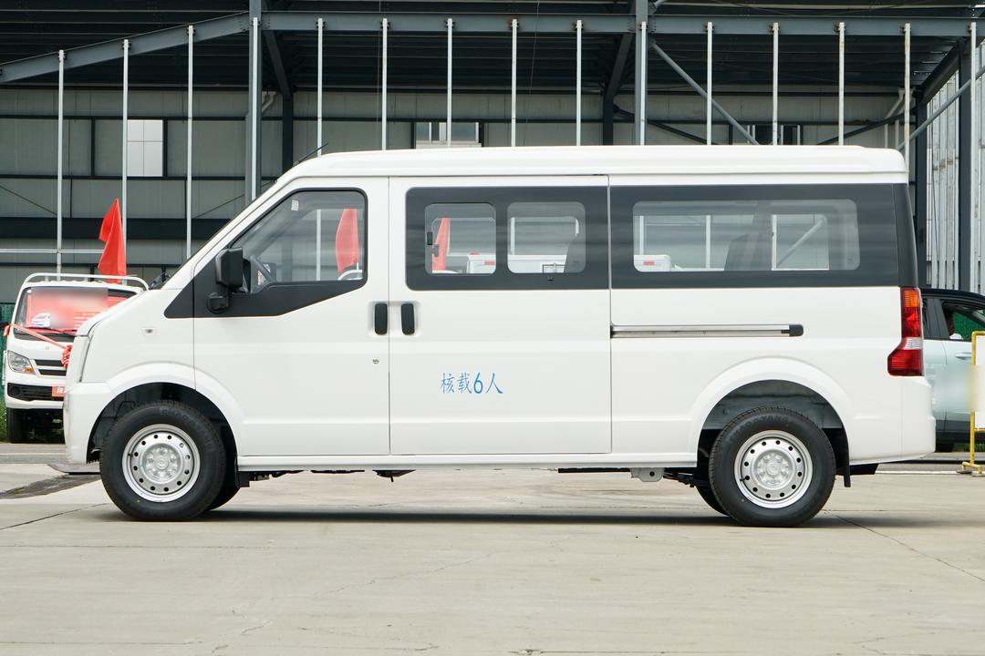 Dongfeng DFSK C36 II 2026, фото 4