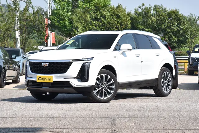 Cadillac XT5 2026 — купить из Китая под заказ
