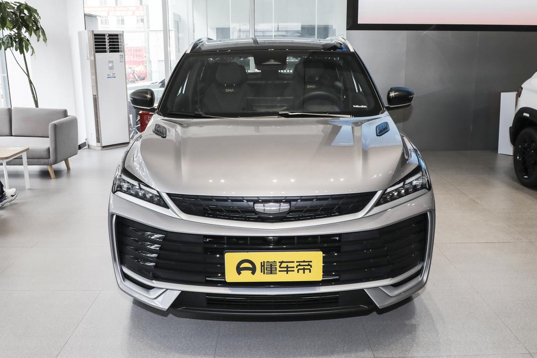 Geely Coolray 2026, фото 2