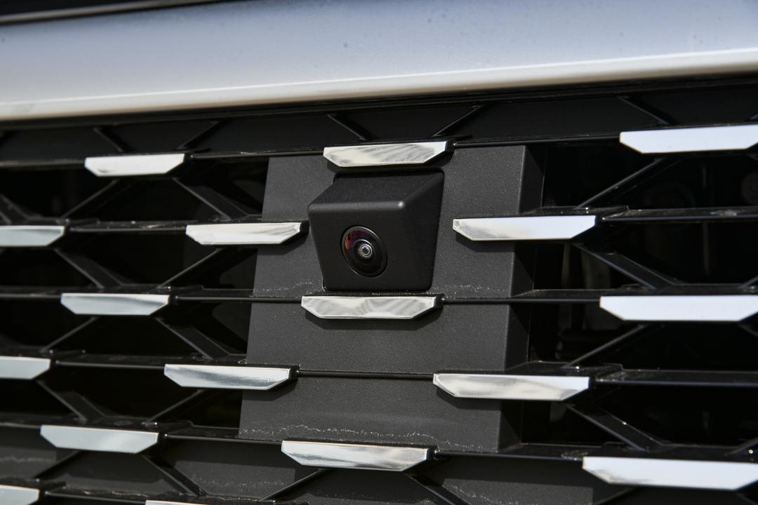 BYD e9 EV 2026, фото 15