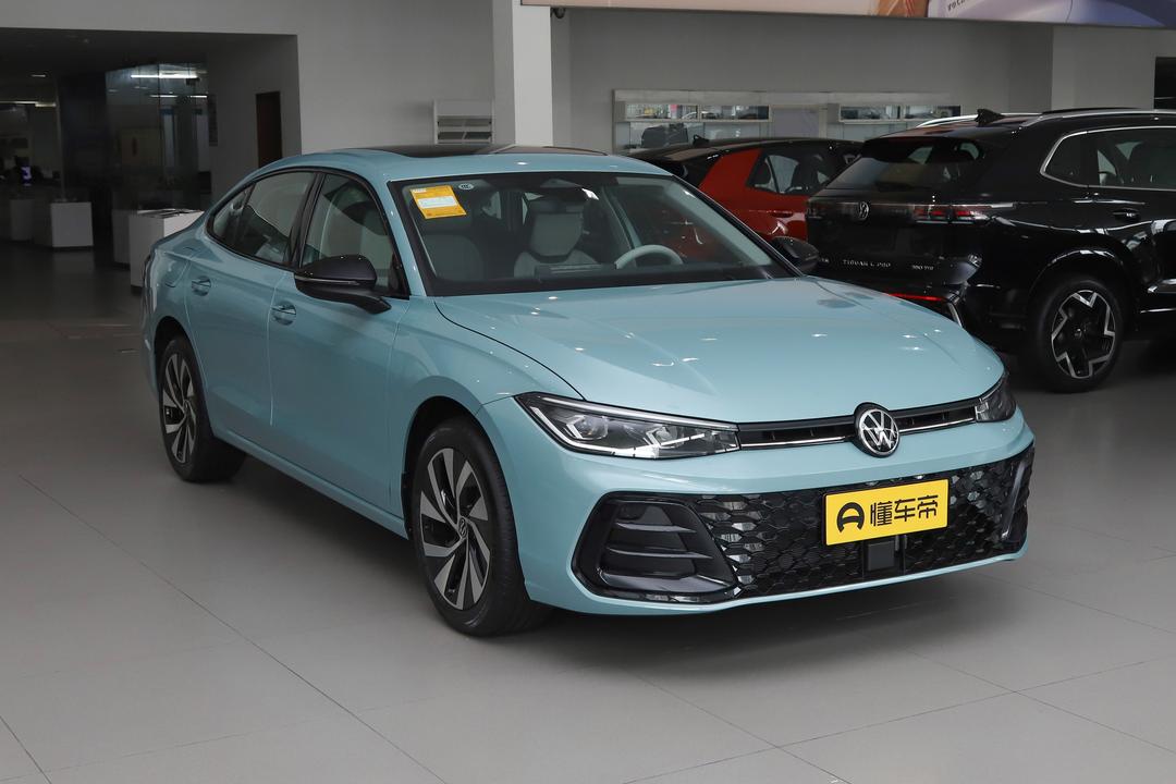Volkswagen Passat 2026, фото 3