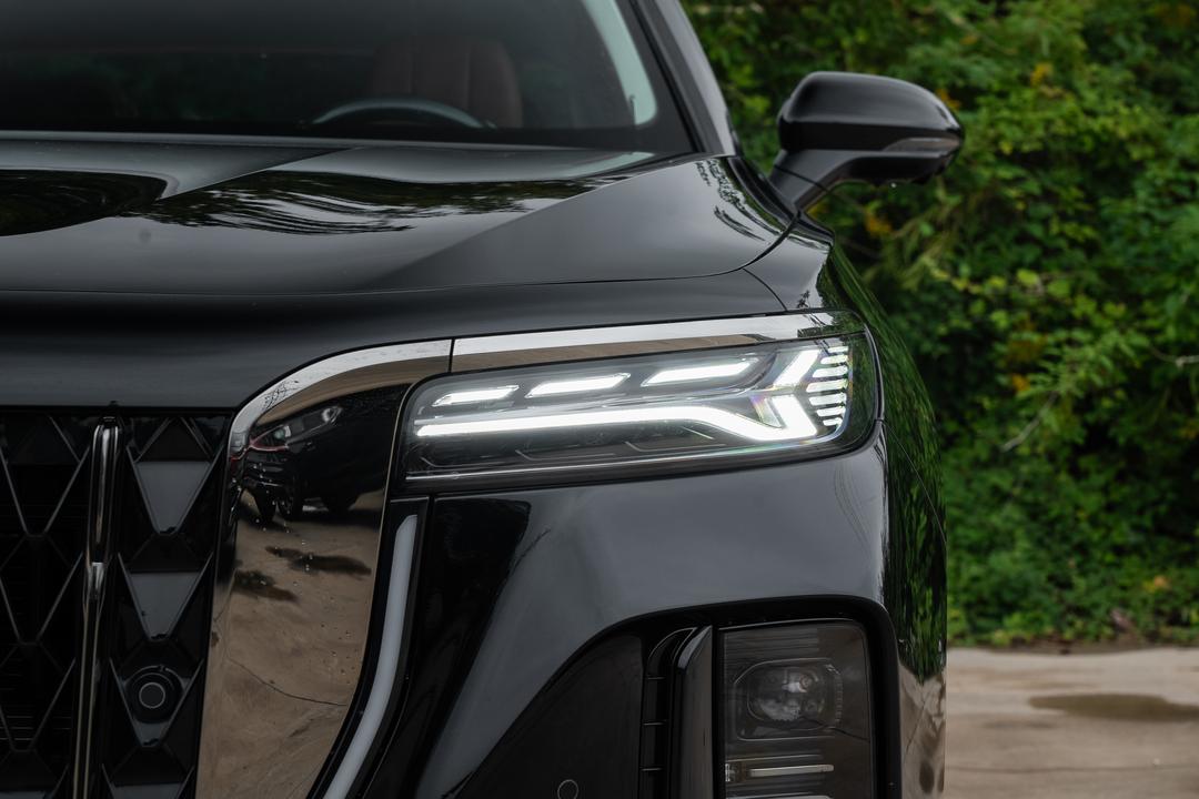 Hongqi H9 2026, фото 12