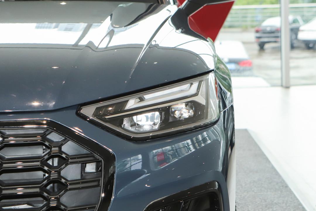 Audi Q5L 2026, фото 11