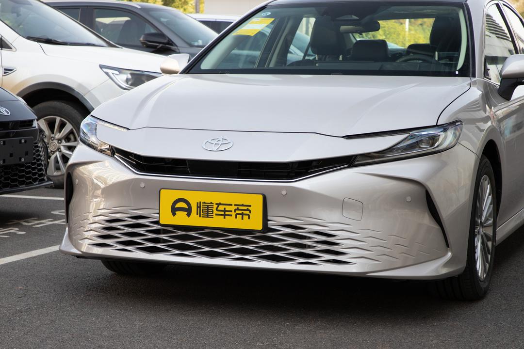 Toyota Camry 2026, фото 9