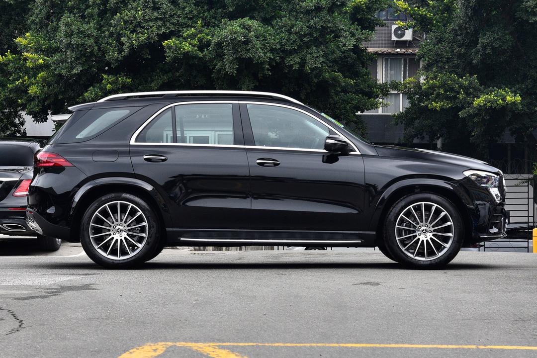 Mercedes-Benz GLE-Class (Европейской сборки) 2026, фото 8