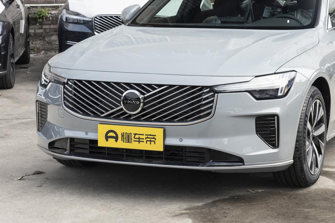 Volvo S90 2026, фото 9