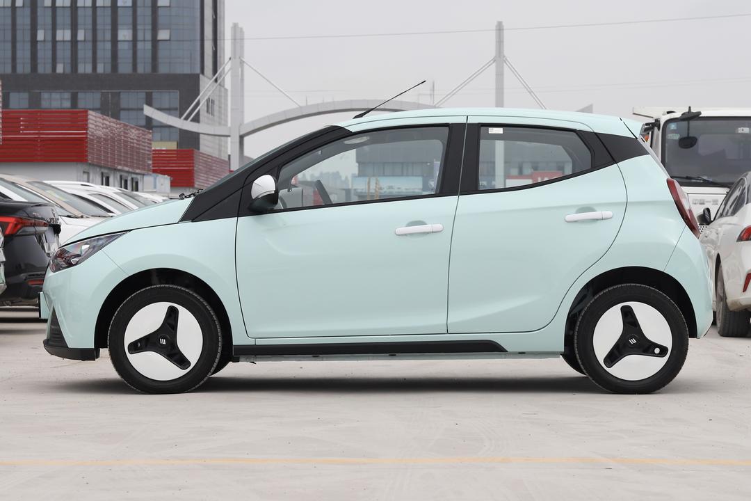 JMEV Yizhi EV2 2026, фото 4