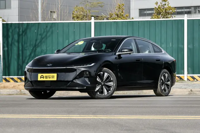 Changan Qiyuan A07 2026 — купить из Китая под заказ