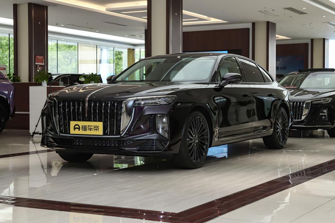 Hongqi H9 2026, фото 1
