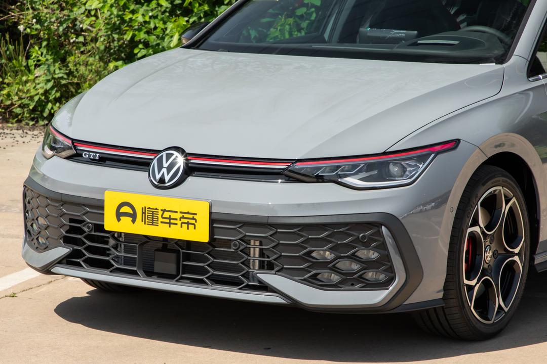 Volkswagen Golf GTI 2026, фото 9