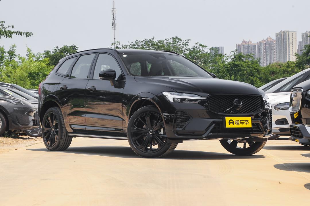 Volvo XC60 2026, фото 3