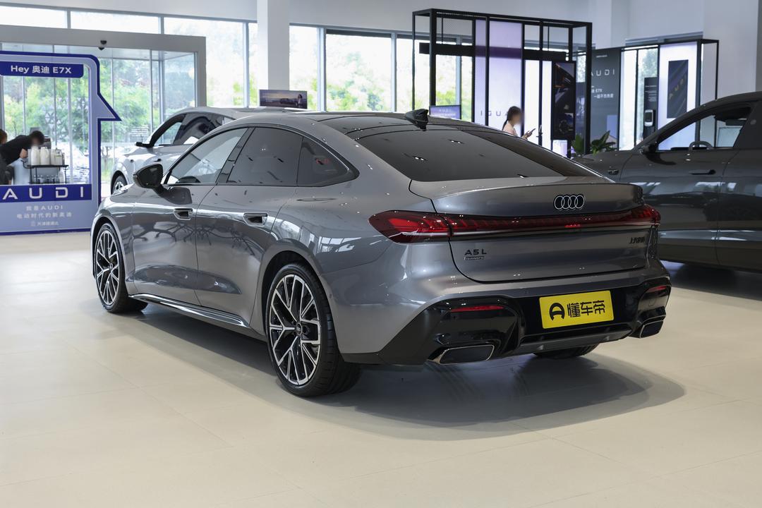 Audi A5L Sportback 2026, фото 5