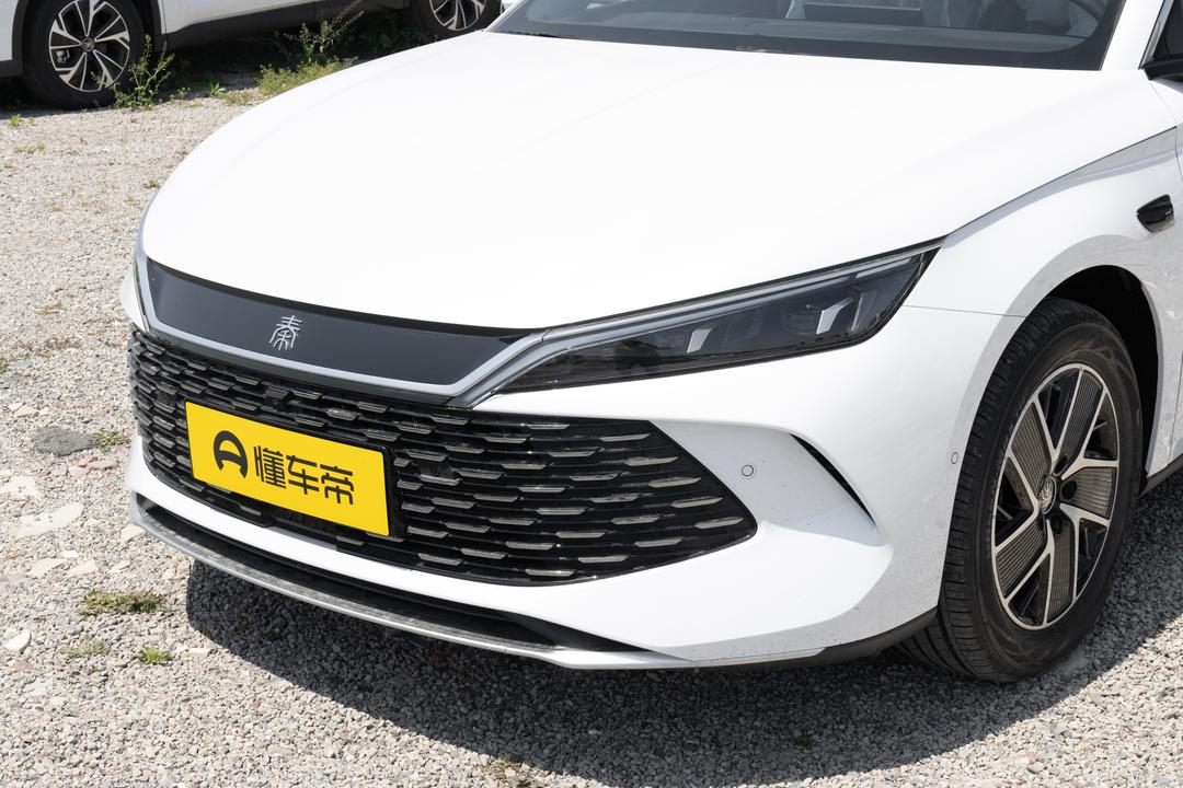BYD Qin L DM 2026, фото 9