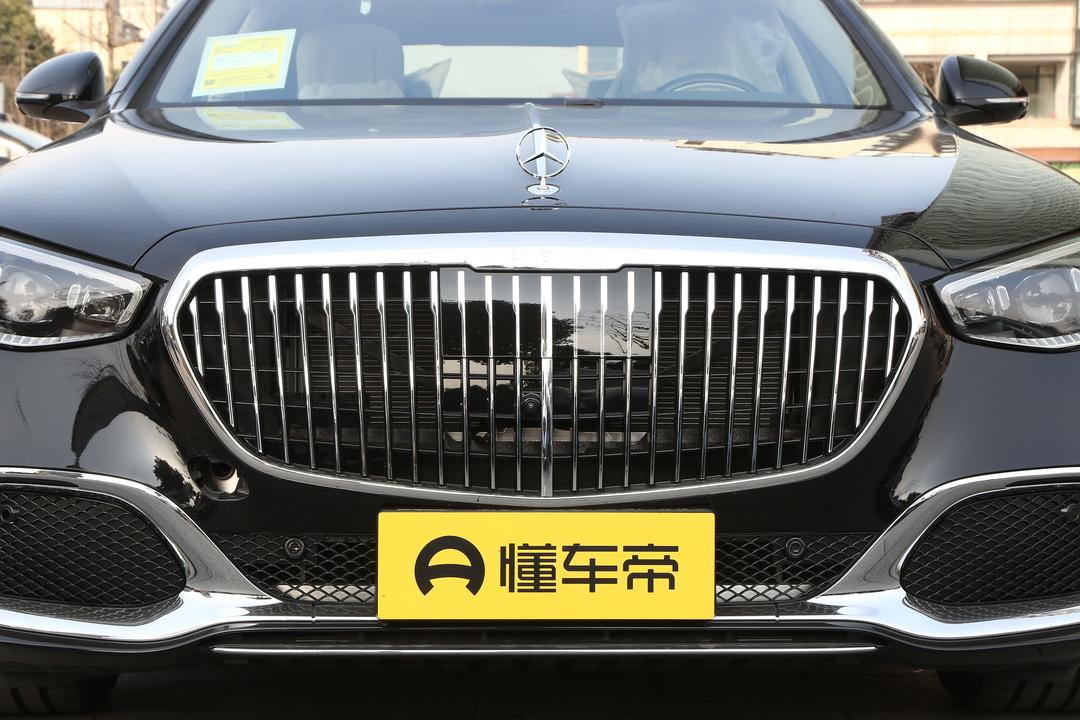Mercedes-Benz Maybach S-Class 2026, фото 10