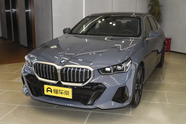 BMW 5 Series 2026 — купить из Китая под заказ