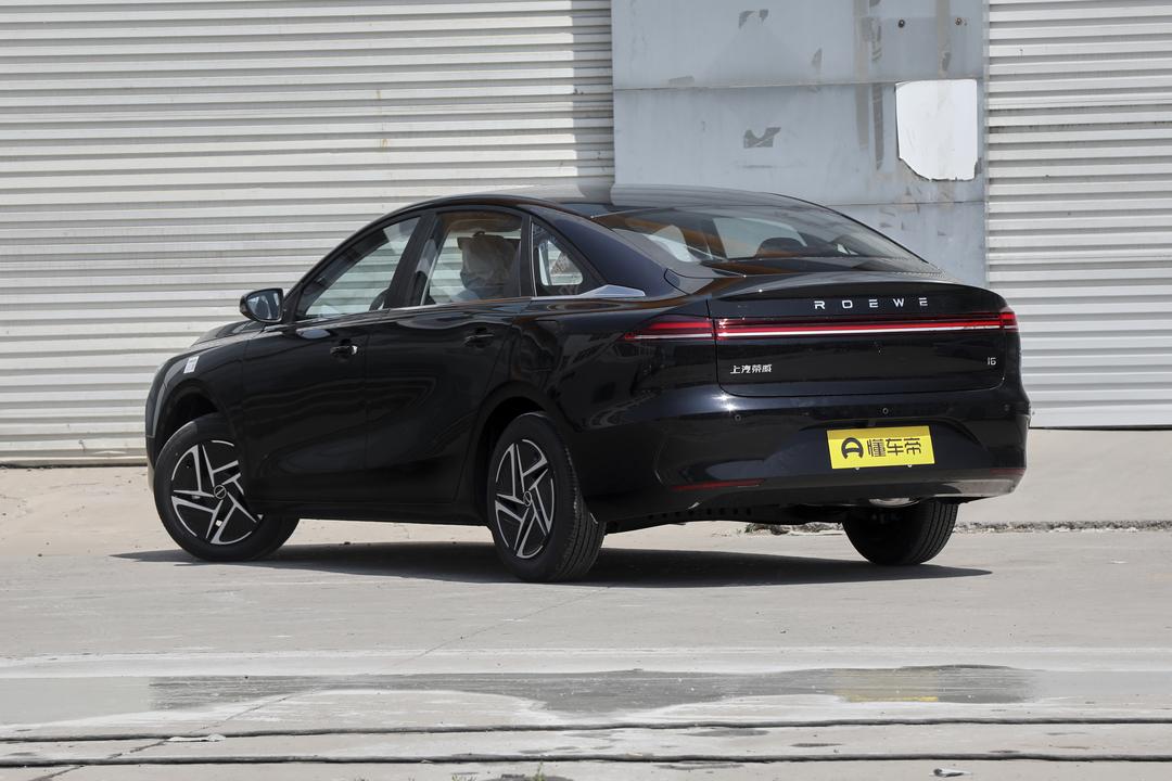 Roewe i6 2026, фото 5