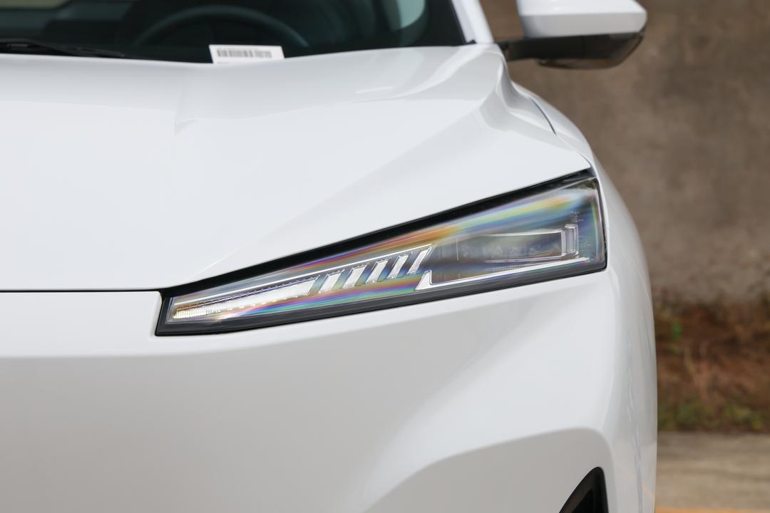 Dongfeng L7 EV 2026, фото 12