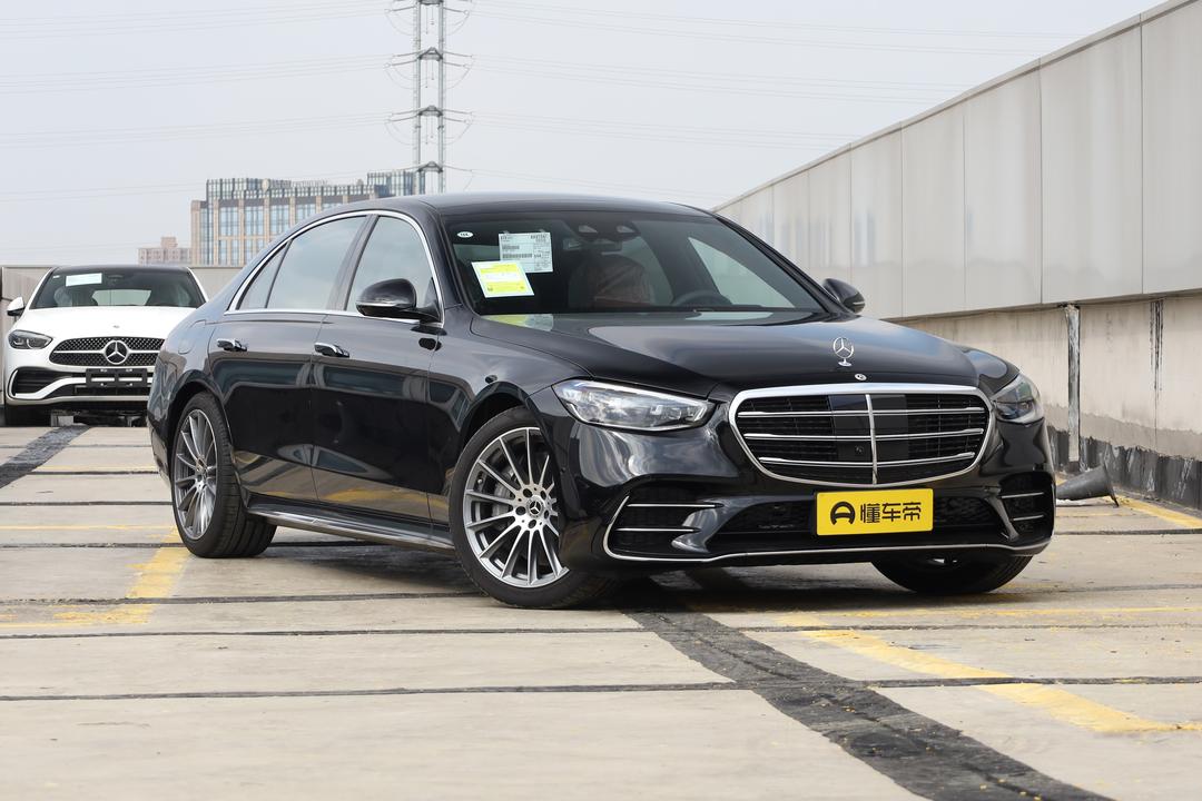 Mercedes-Benz S-Class 2026, фото 3