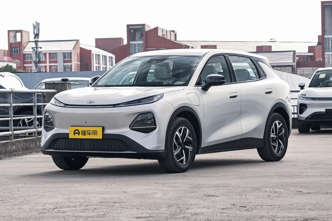 Changan Qiyuan Q05 2026, фото 1
