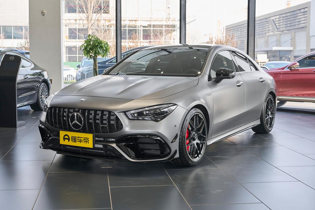 Mercedes-Benz CLA AMG 2026, фото 1