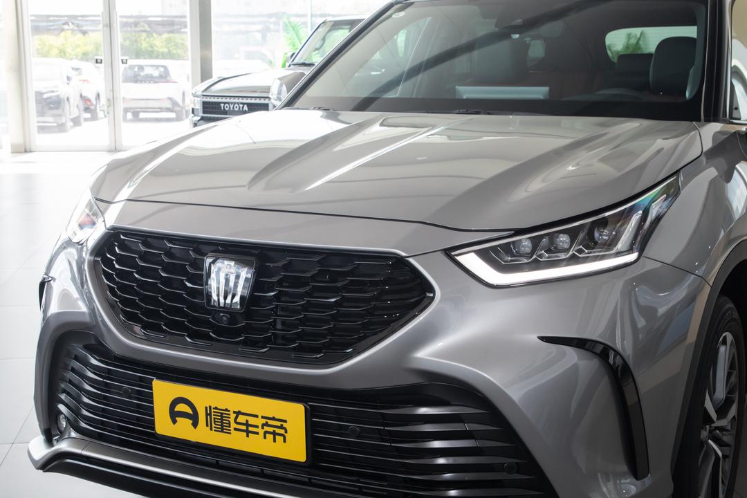 Toyota Crown Kluger 2026, фото 12