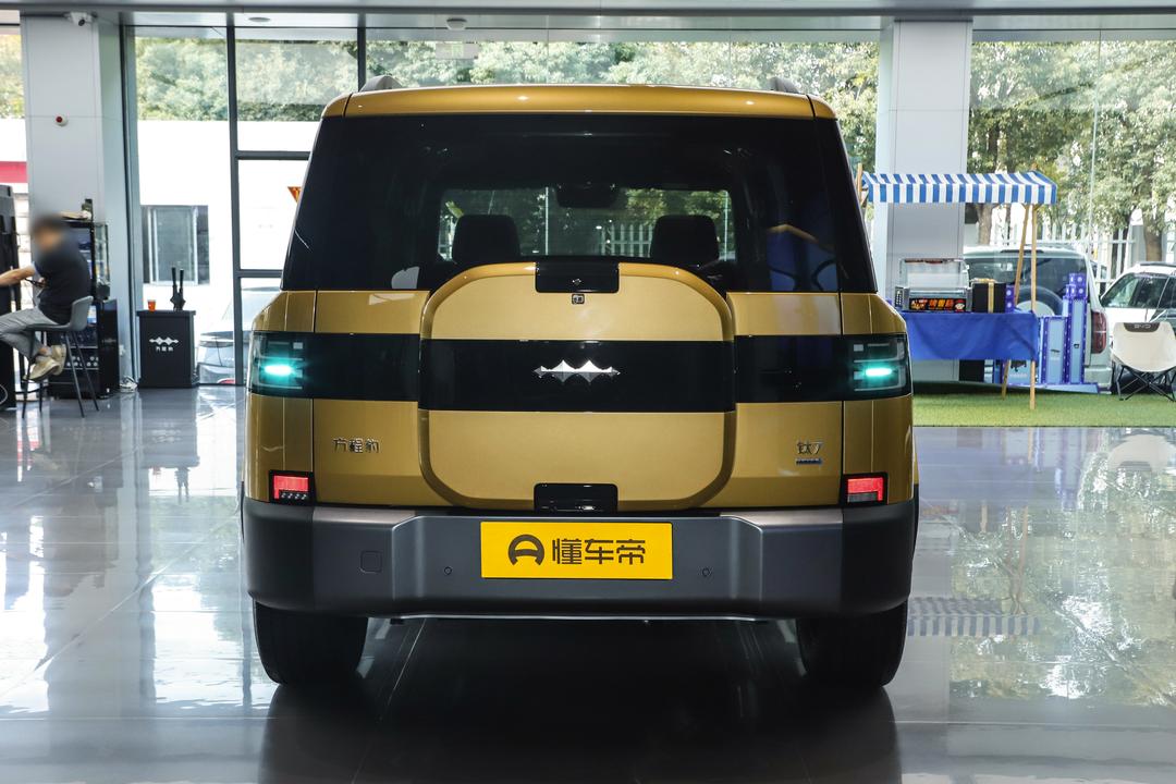 BYD Titan 7 PHEV 2026, фото 6