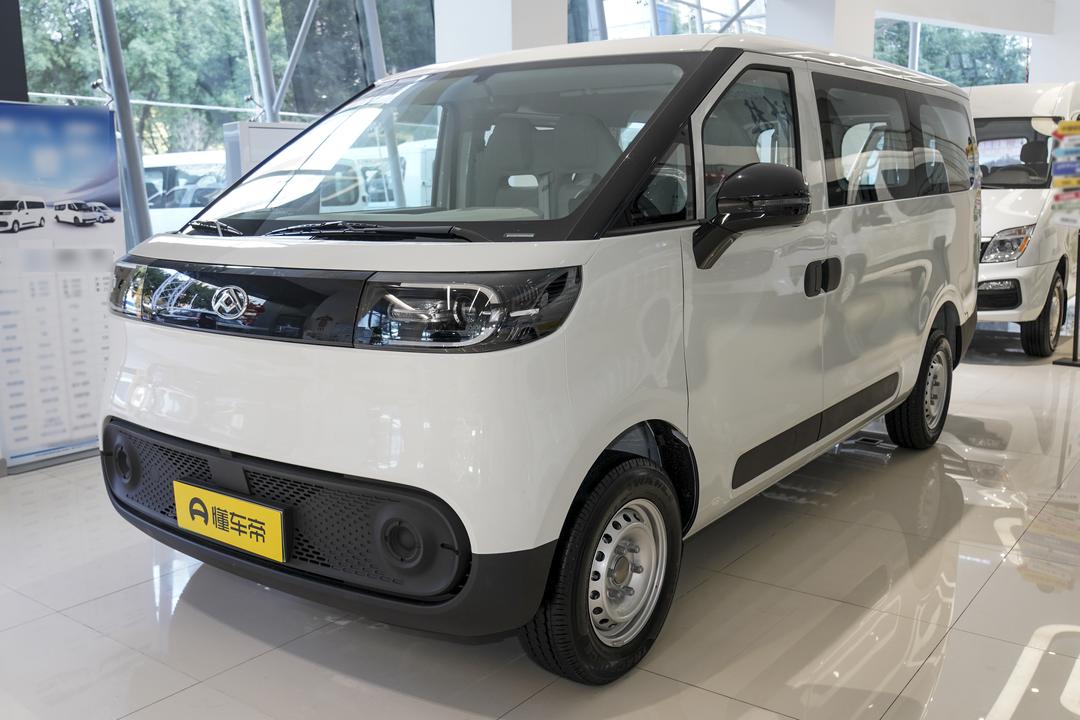 Maxus Dana V1