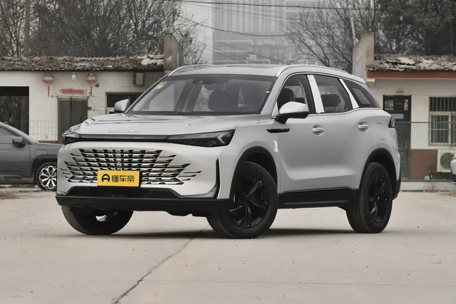 BAIC X7 2026 — купить из Китая под заказ