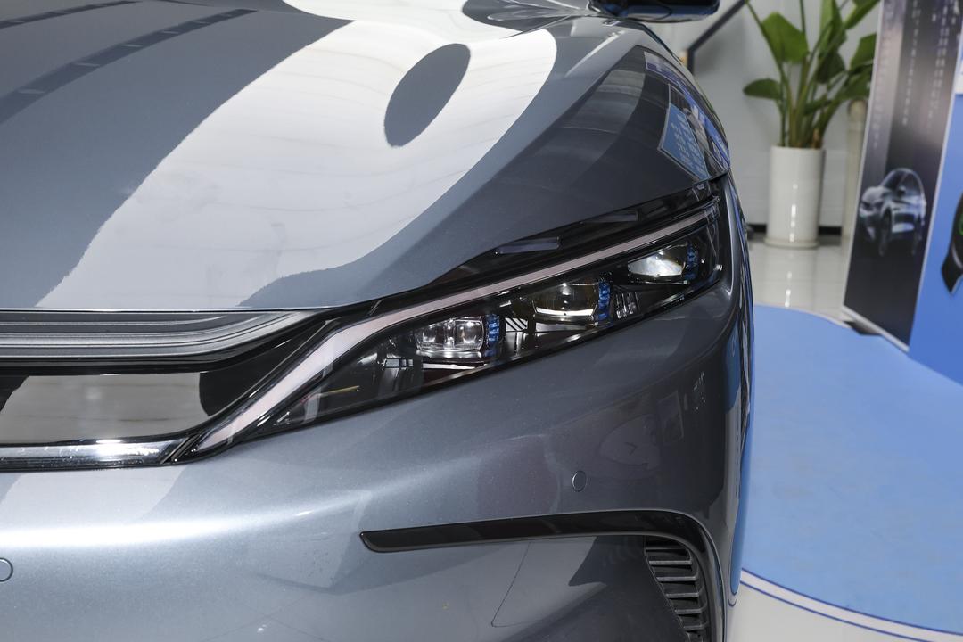BYD Han DM 2026, фото 9