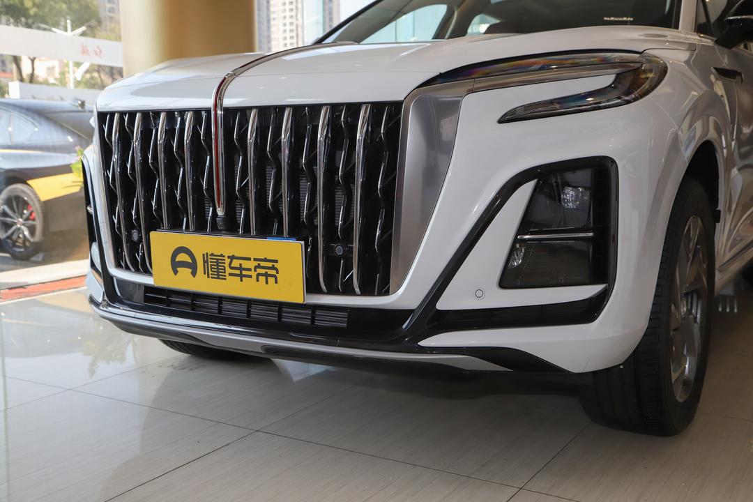 Hongqi HS3 PHEV 2026, фото 8