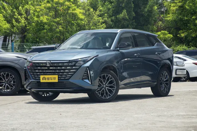 Changan UNI-Z 2026 — купить из Китая под заказ