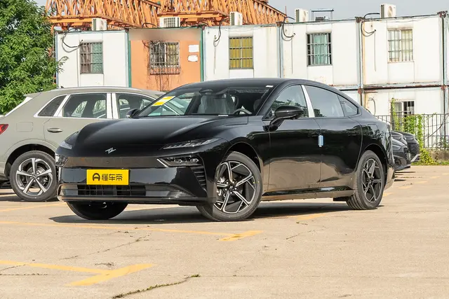 Dongfeng Yipai 007 2026 — купить из Китая под заказ