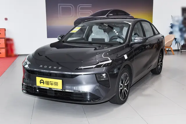 Roewe D6 2026 — купить из Китая под заказ