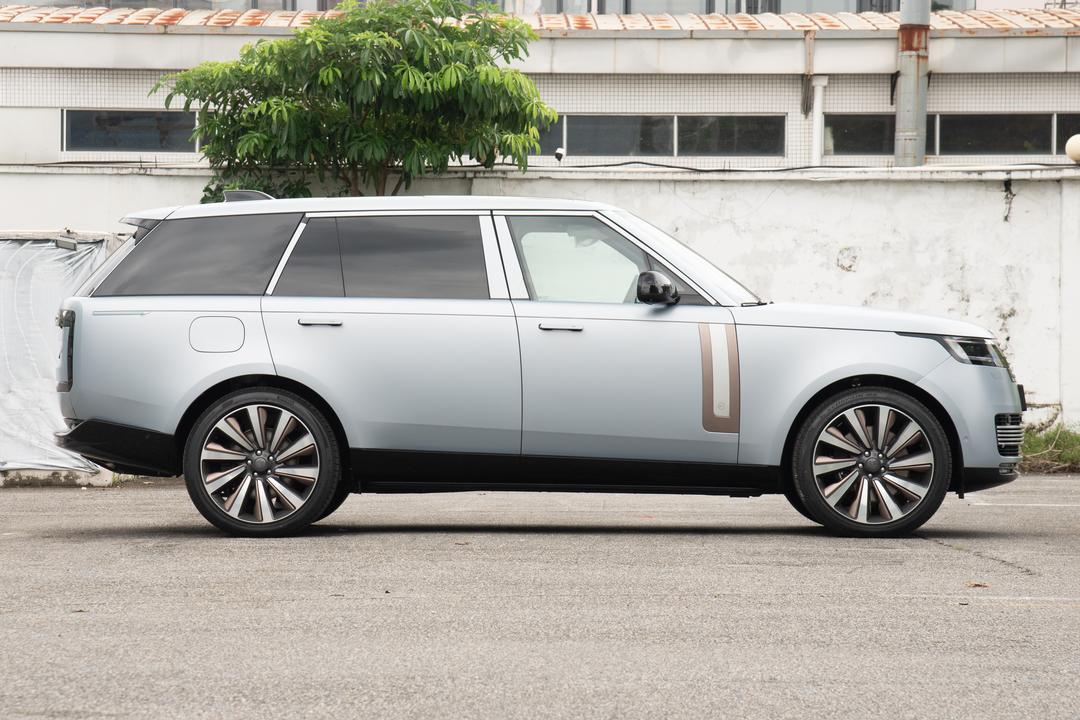 Land Rover Range Rover 2026, фото 8