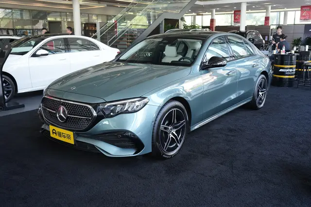 Mercedes-Benz E-Class 2026 — купить из Китая под заказ