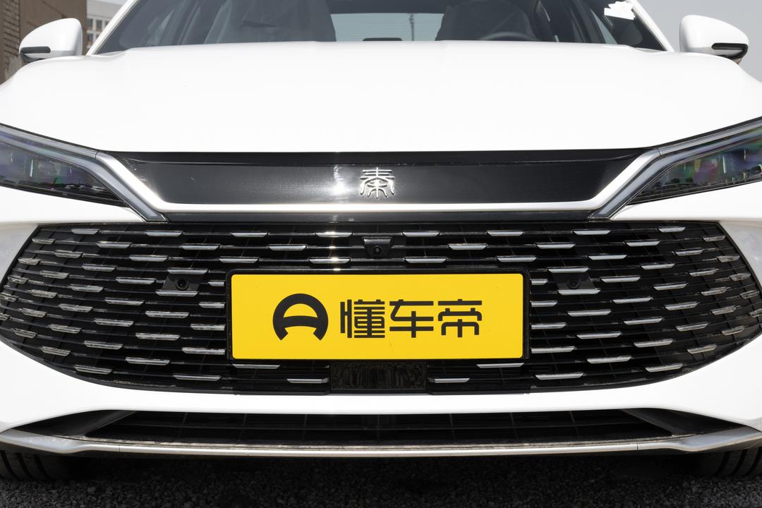 BYD Qin L DM 2026, фото 10