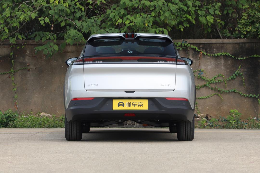 Dongfeng Aeolus L8Y 2026, фото 6