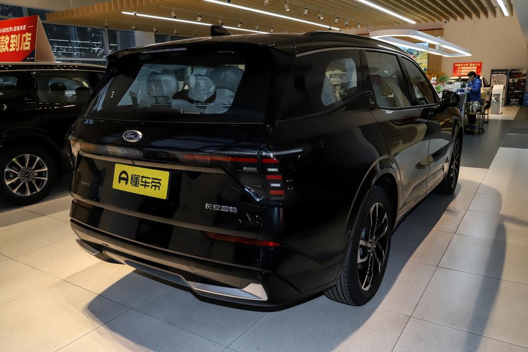 Ford Edge 2026, фото 7