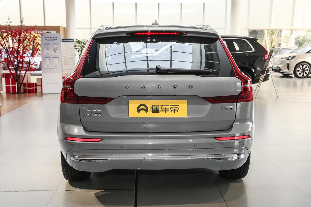 Volvo XC60 PHEV 2026, фото 6