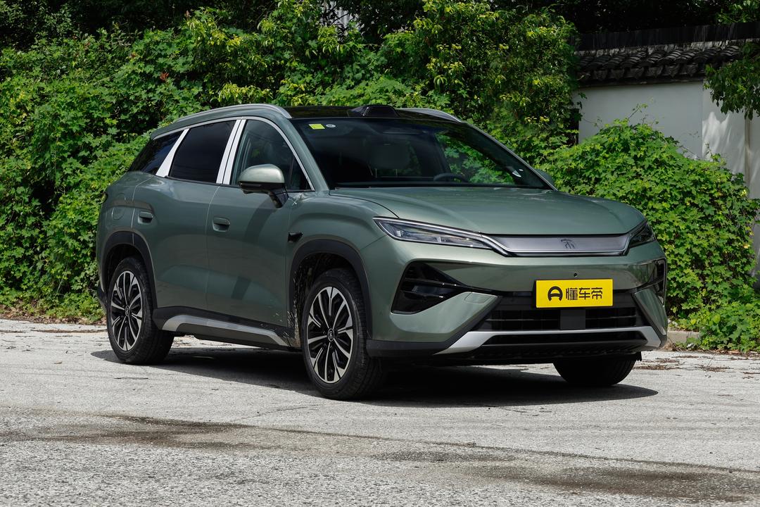 BYD Song Ultra EV 2026, фото 3