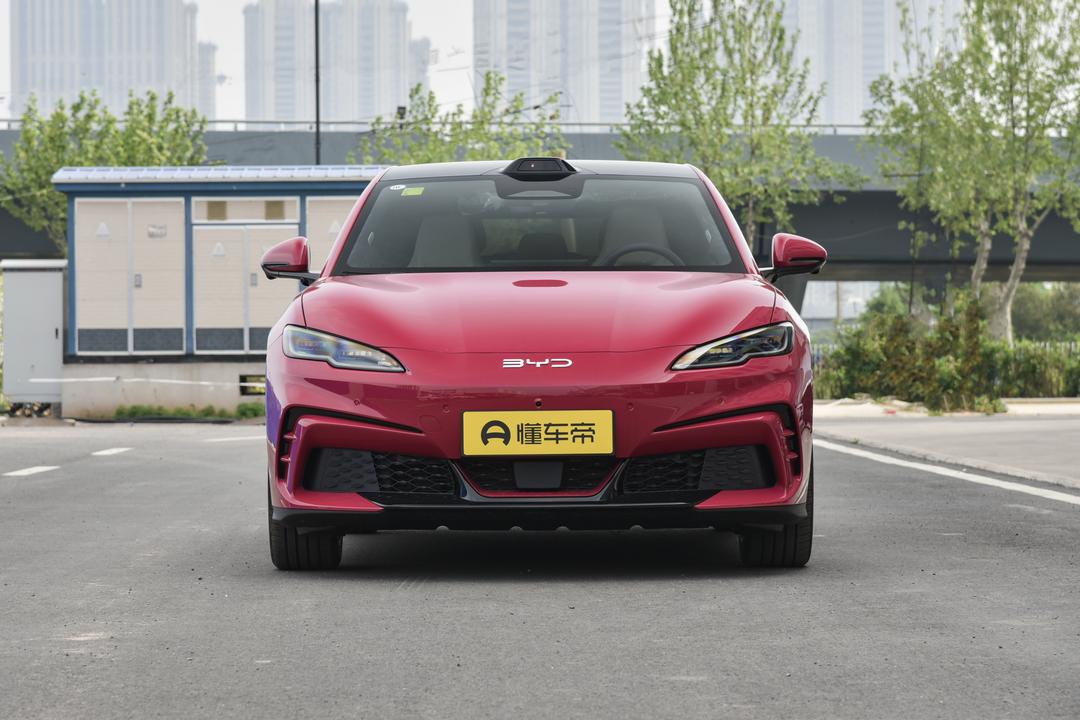 BYD Seal 06 GT 2026, фото 2